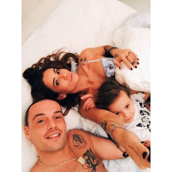 Aiza Dolmatova with tattoos, Guf and son by her side