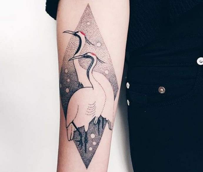 two cranes in a rhombus