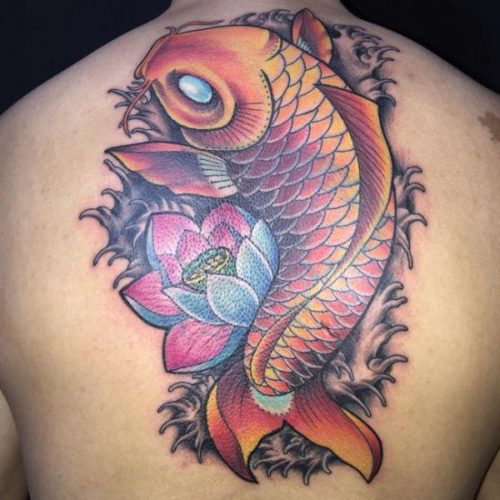Tatuaggi giapponesi con pesci koi