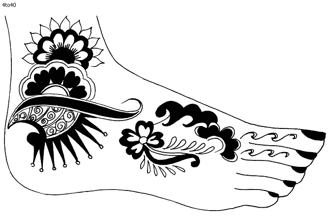 Sketches of mehendi on a leg for beginners