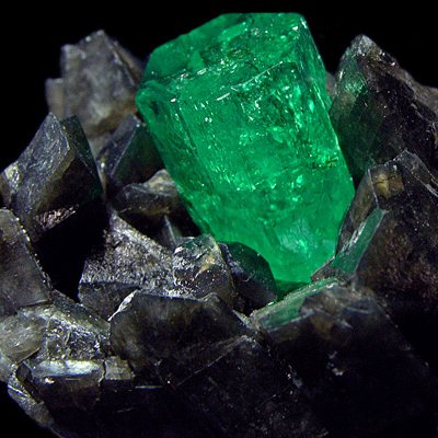 emerald (400x400, 202Kb)