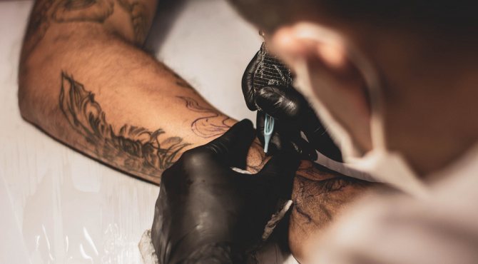 How to Care for a Tattoo in the First Days: 8 Top Rules