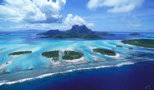 It is not forbidden to live beautifully. Issue #17. French Polynesia.