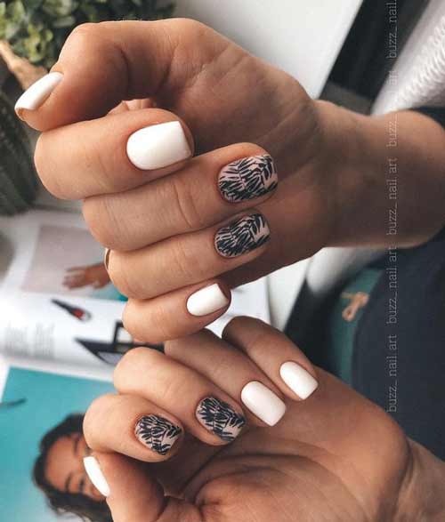 Manicure in black and white