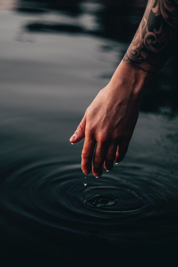 The new water tattoo: how compatible they are and other exciting questions