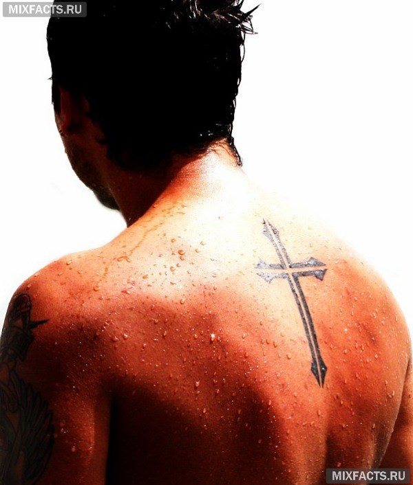 Cele mai populare tatuaje pe spate și semnificațiile lor