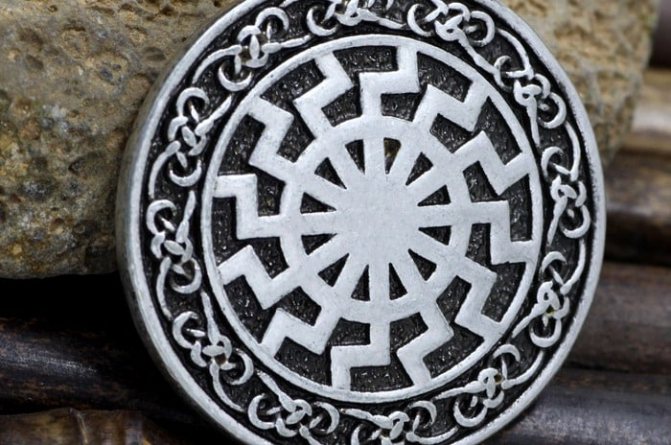 Scandinavian amulets