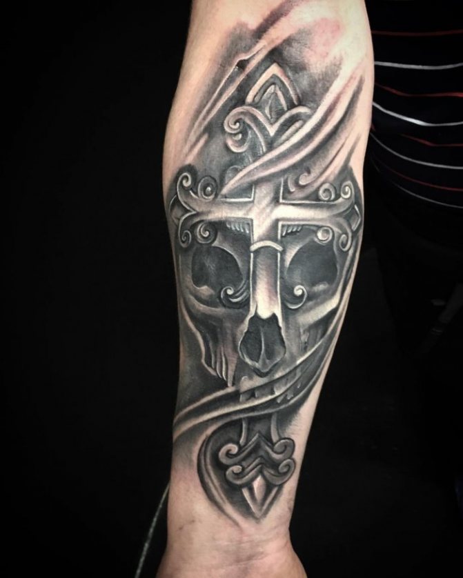 tattoo skull with a cross