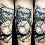 Tattoo cheshire cat on hand