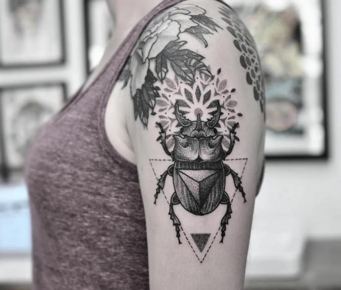 Tattoo girl Beetle
