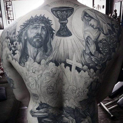 Tattoo Jesus Christ on his back