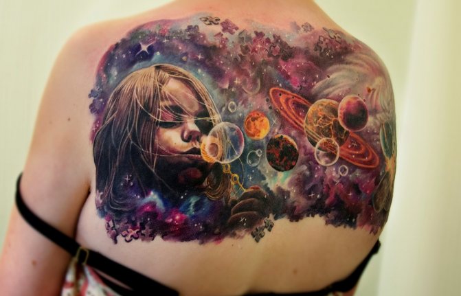 Tattoo cosmos back