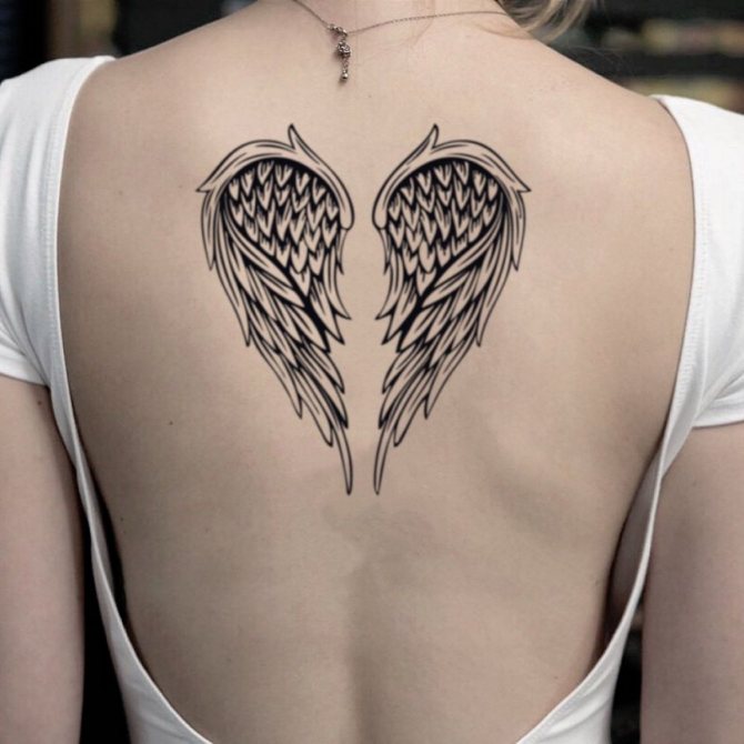 Tattoo angel wings