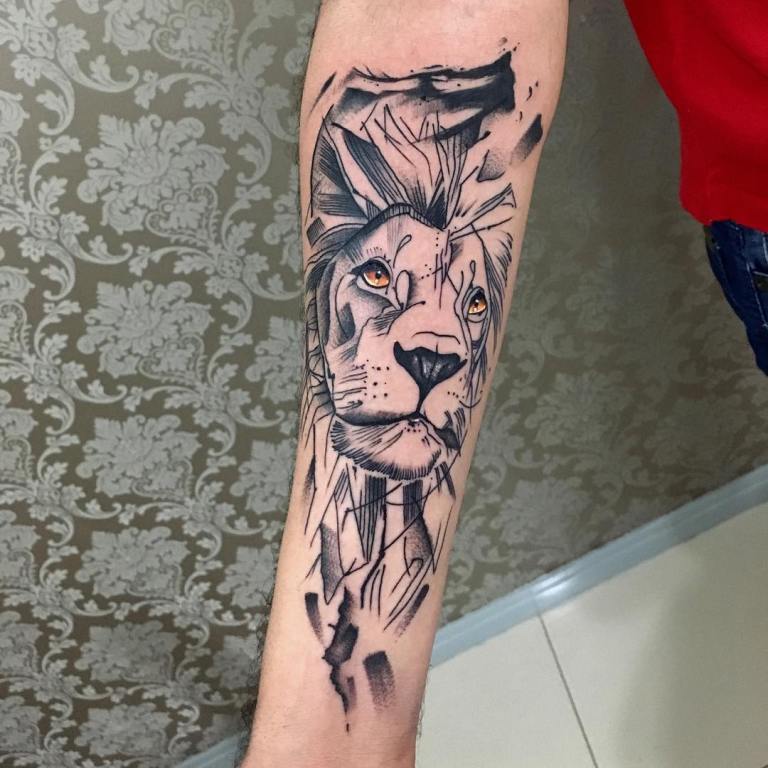 Tattoo lion black and white