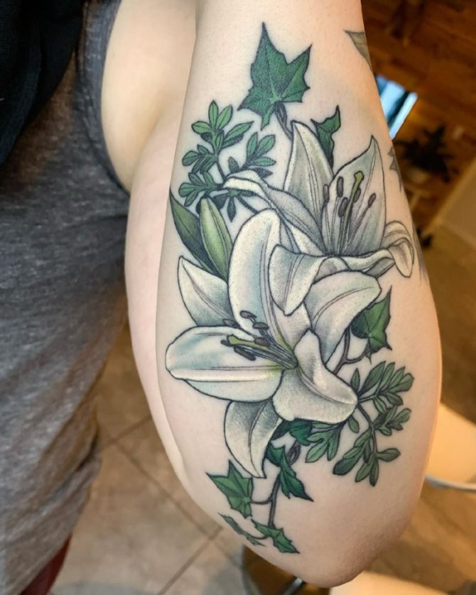 tattoo of the lily for girls