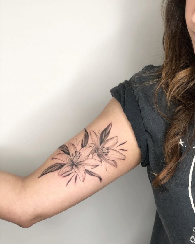 tattoo of lily