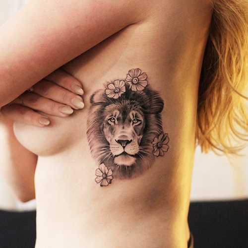 Tatuaż lwica dla dziewczyn. Znaczenie, zdjęcie na ramieniu, nodze, plecach, udzie, ramieniu, nadgarstku, łopatce