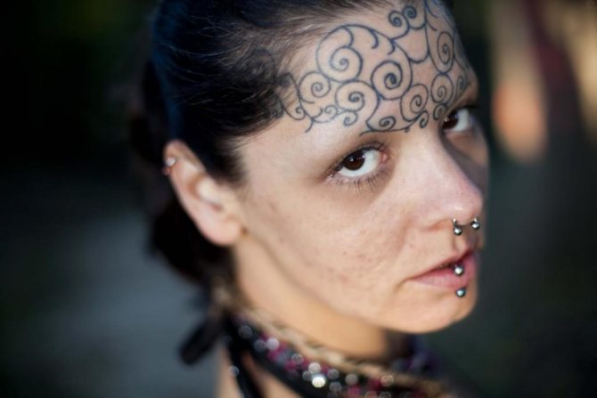 Tattoo on forehead girls