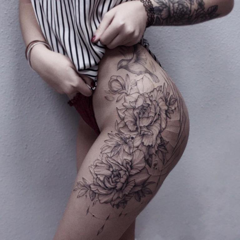 Tattoo on the leg for girls