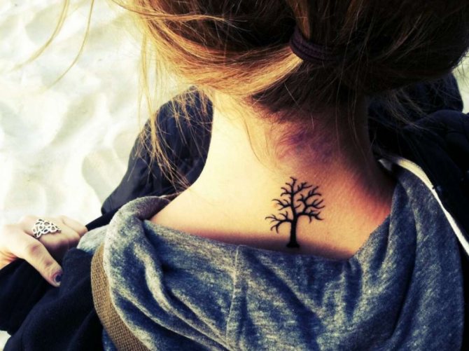 Tattoo on the back of the neck