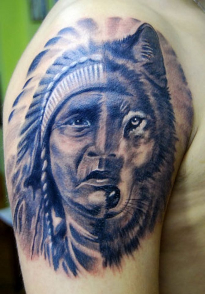 Tattoo amulet in the form of a totem animal wolf
