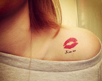 Tattoo kiss photo