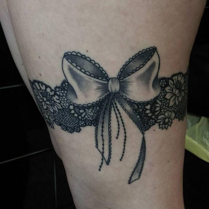 Tattoo Garter (83 photos) - meaning, sketches for girls on the hip, leg