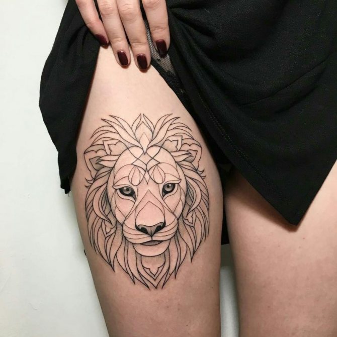 Tattoo with a lion is significant