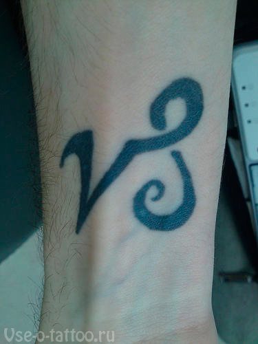Tattoo-so-sign-zodiac-goat-on-the-forearm