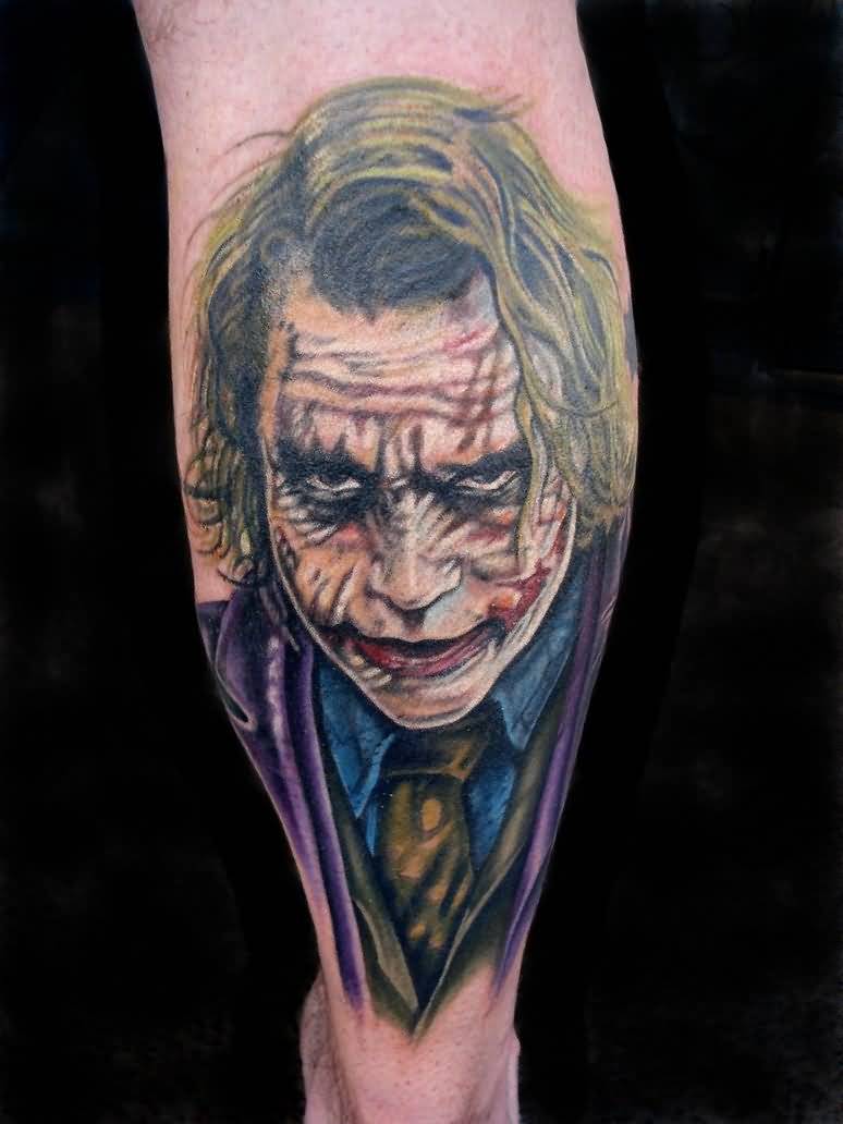 Tattoo Joker on his shin
