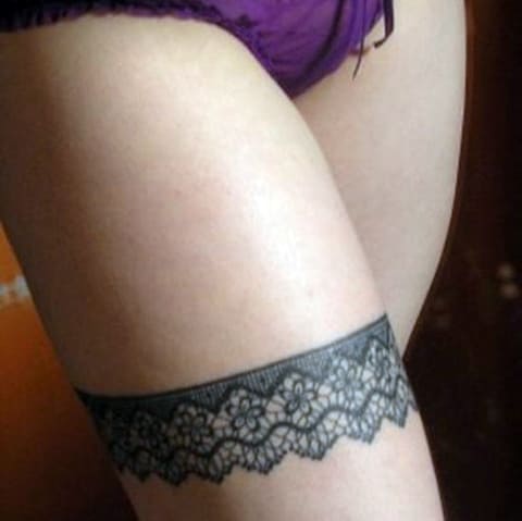 Tattoo of Garter on your leg