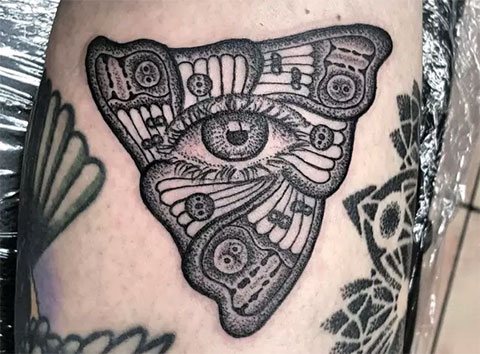 Tattoo eye eyeball