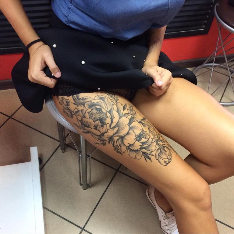 Tattoos for girls on legs