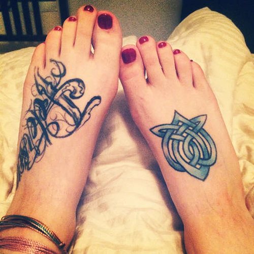 Tattoos on the foot for girls. Photo captions, female patterns, sketches