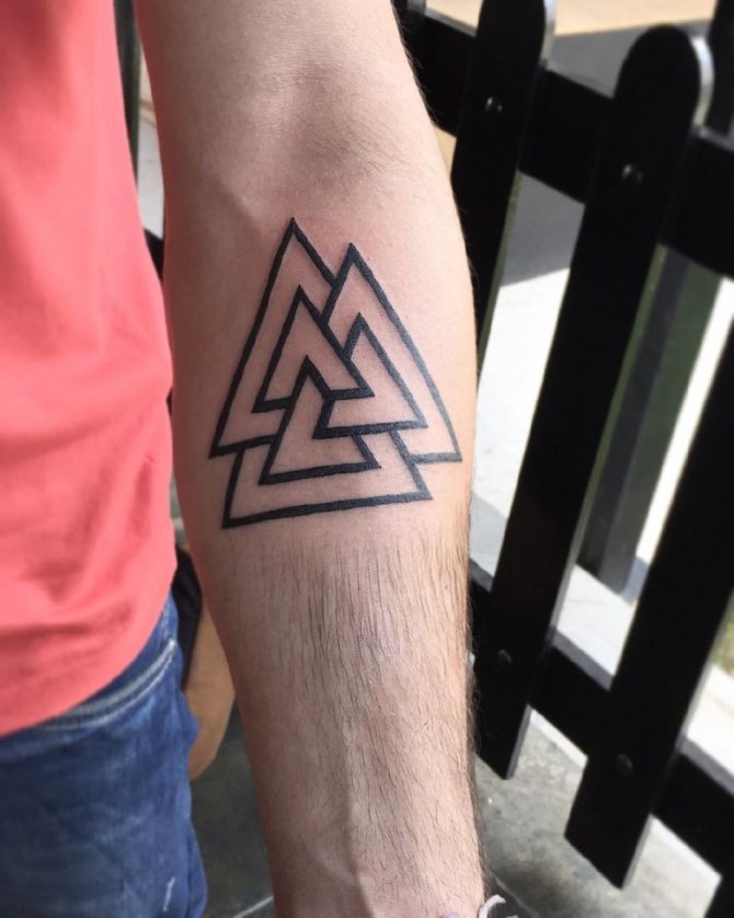 tattoos triangles