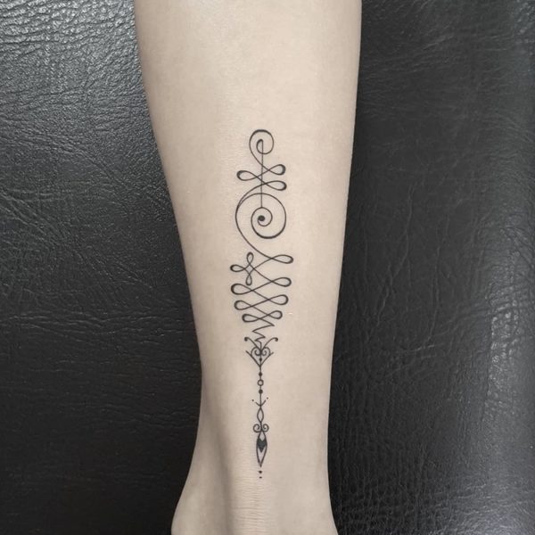 UNALOME tattoo: meaning, photos and designs for women