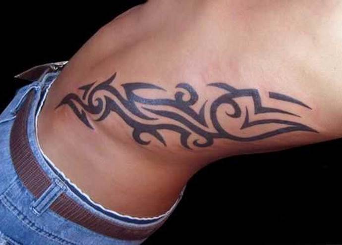 Tattoo tattoo on the side