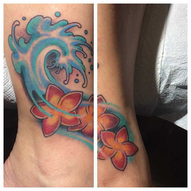 Wave and colors of tattoos on the ankle